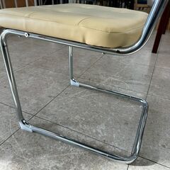 ★リユースのサカイ高崎店★TJ13244  椅子 ライトブラウン H81×D54×W48.5 クリーニング済みの画像