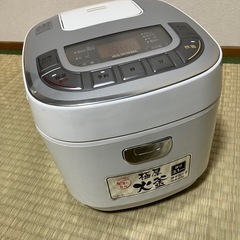アイリスオーヤマ マイコン炊飯ジャー ERC-MC50-Wの画像