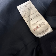 スーツジャケットの画像