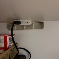 ジャンク美品　食器棚
の画像