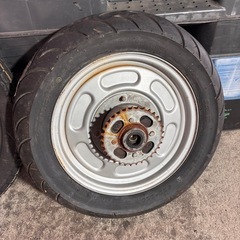 エイプ　タイヤ付きホイールの画像