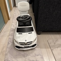 幼児用の車の画像
