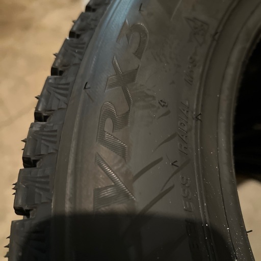 新品VRX3 155/65R14
