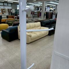 ★リユースのサカイ高崎店★TJ13249  洋服掛け 白 H174×D31×W31 クリーニング済みの画像