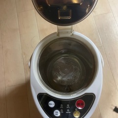 空気清浄機、ケトル、 の画像