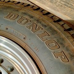 加古川　ソトのマ　ジムニー　SJ10　サブタイヤ　ダンロップ　5穴　中古品　の画像