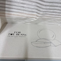 ペット用水飲み機　じどうきゅうすい自動給水機の画像