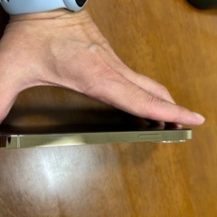 iPhone12PRO ゴールド　128GB バッテリー83%の画像