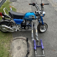 HONDA モンキー フレームタンクじゅ純正4L カスタムの画像