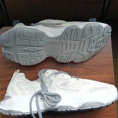 新品 27cm メンズ スニーカー ホワイト 厚底 シューズ 普段着 識別番号:【N493-S】の画像