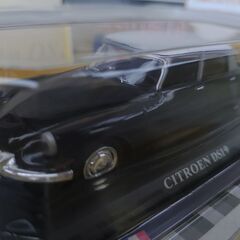 シトロエン　DS19　1/43スケール　ダイキャストモデルの画像