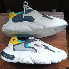 新品 25cm メンズ スニーカー ホワイト 厚底 男女兼用 シューズ 識別番号:【N494-S】の画像