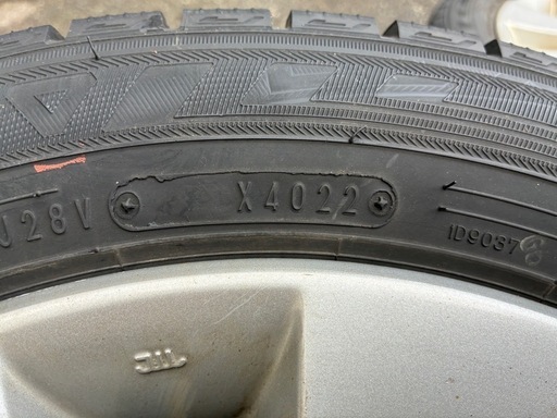 スタッドレス ダンロップ スズキ純正アルミ付き！155/65R14 PCD100 4穴