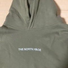 取引中ノースフェイス　パーカー　L の画像