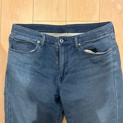 ユニクロ　デニム風スウェットLサイズ2本セットの画像