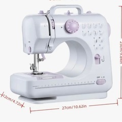 新品未使用　実用　コンパクト　ミシン　パープルの画像