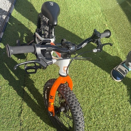 コメンサル子供自転車