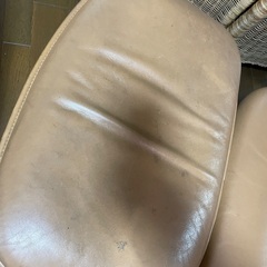 カリモク リクライニングチェア パーソナルチェア オットマン付の画像