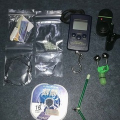 タマン竿と釣具13点セットの画像