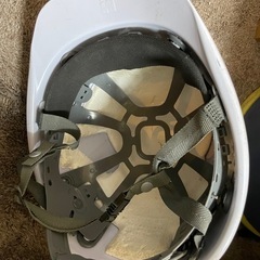 ヘルメット2個の画像