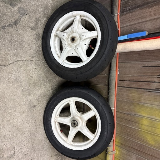 シグナスX1.2.3型TT93GP PROバリ山ホイールつき付き