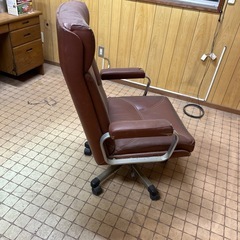 ビジネス用いす椅子の画像