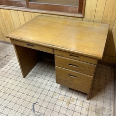 つくえ机の画像