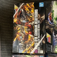 HGガンダム4機確認
の画像