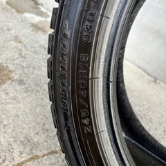 スタッドレスタイヤ18インチの画像