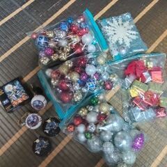 【購入者候補あり】ONCOR クリスマスツリー☆180cm☆　ライト・オーナメント付きの画像