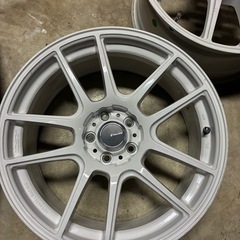 ヴァリノ17インチホイール2本
の画像