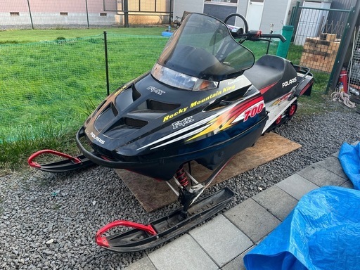 旭川市　ポラリス700中古