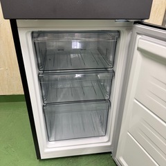  239送料設置無料☆ハイアール冷蔵庫　148L  洗濯機　24年製の画像