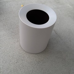 イデアコ　ゴミ箱の画像