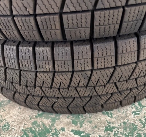 バリ山　ダンロップ ウィンターマックス03 スタッドレスタイヤ 165/70R13  