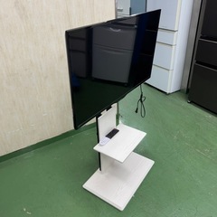 241送料設置無料　テレビスタンド付き　SHARP液晶テレビ　40インチの画像