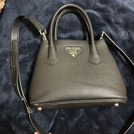 PRADA ハンドバック