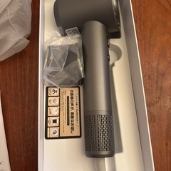 ヘアードライヤーの画像