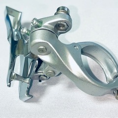 シマノ　SHIMANO フロントディレーラー の画像