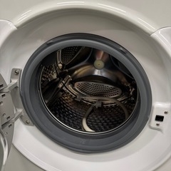 246 送料設置無料☆アイリスドラム式洗濯機　8㌔乾燥機能付き　小型　一人暮らしの画像