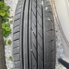 グッドイヤー4本タイヤの画像