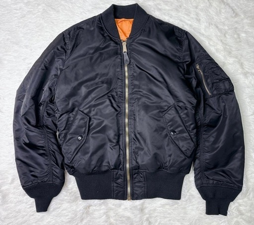 美品 アルファ MA-1 フライトジャケット 黒 S リバーシブル 中綿 アルファ MA-1 フライトジャケット 黒 S リバーシブル ショップ 中綿