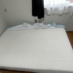 [一旦受付終了] ダブルベッドの画像