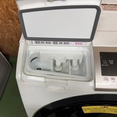 252 送料設置無料☆日立ドラム式洗濯機　11㌔乾燥機能付き　6キロ　小型　一人暮らしの画像