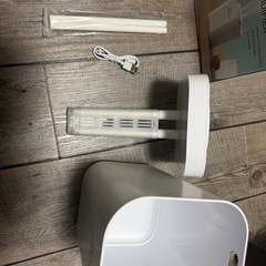 小型 卓上 超音波加湿器の画像