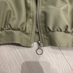 美品❣️as know as カーキ　ブルゾンの画像