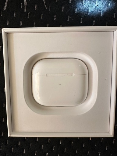 アップルairpods第三世代純正品