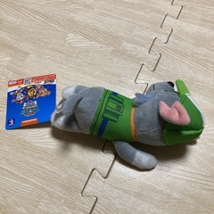 【新品・タグ付き】パウ・パトロール ★ ごろりんぬいぐるみ　ロッキー　人気の画像