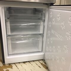 清掃待ち 【高年式美品】一人暮らし2D冷蔵庫 容量大きめ Haier 2024年製 173L JR-XP2NF173Fの画像