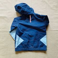 フード付きウィンドブレーカー　120㎝の画像